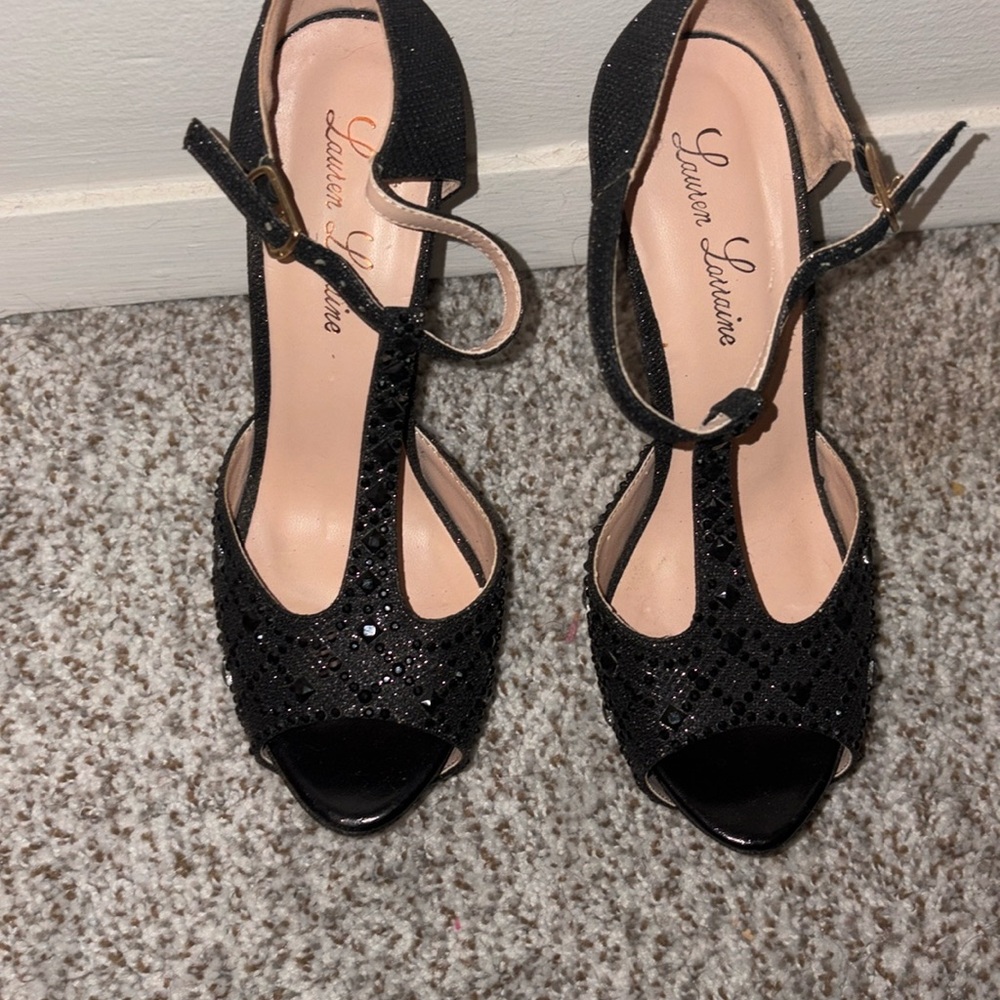 Lauren Lorraine worn once beautiful formal shoes. Smoke free home 🏠